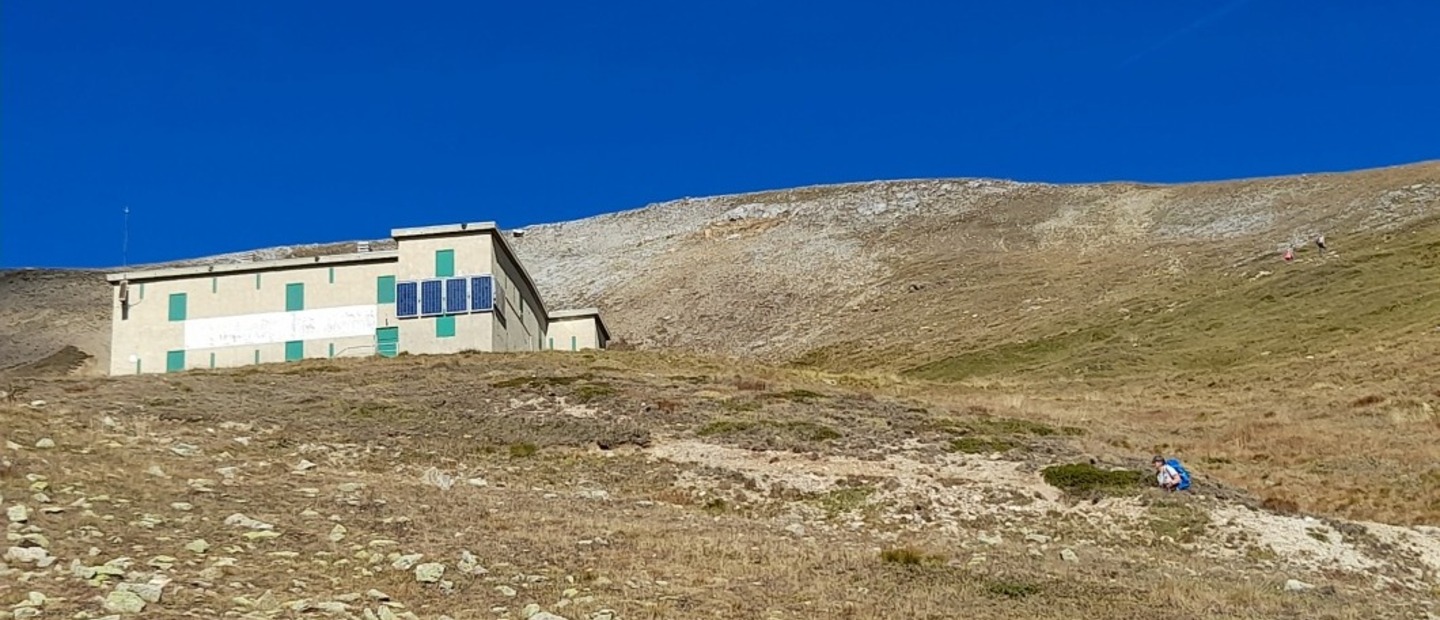 Rifugio alpino al Passo di Cassana (2601 m. s.l.m.)