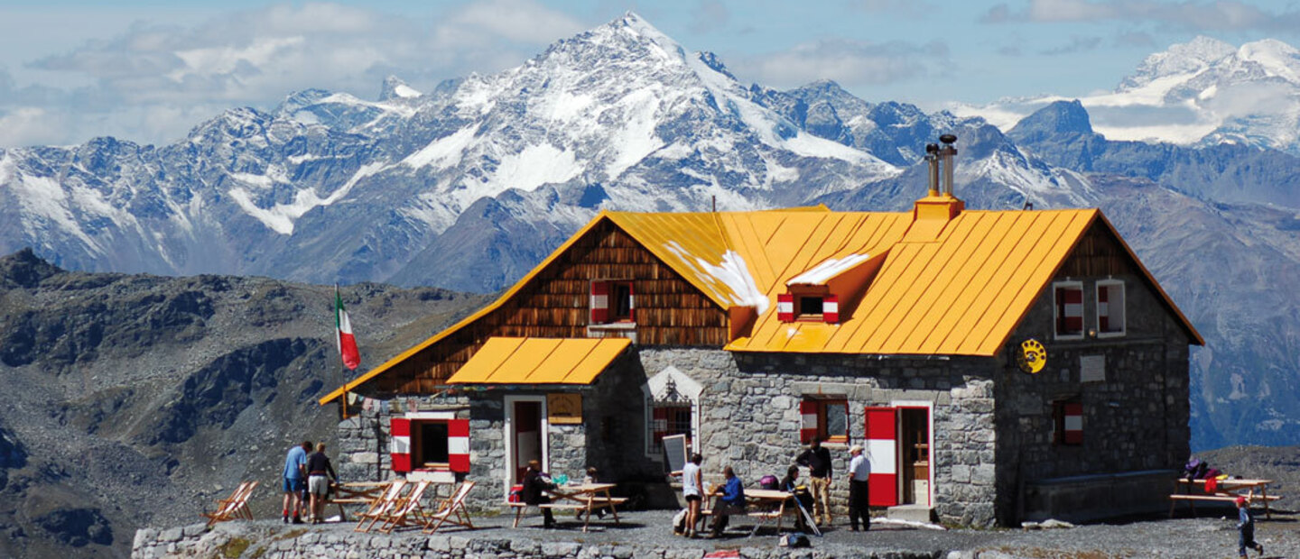 panorama dal rifugio quinto alpini bertarelli