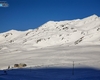 Il rifugio Pizzini in alta val Cedec, è situato in posizione panoramica sotto le cime dei Forni e di fronte al monte Cevedale e al Gran Zebrù