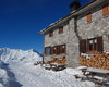 Sullo sfonda la Cima Menna
