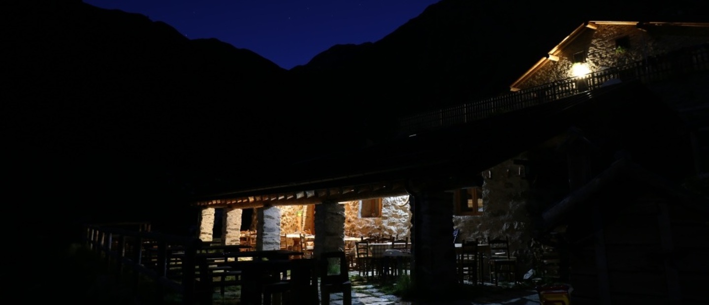 Rifugio di notte