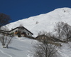 Il rifugio e sullo sfondo il rifugio Brioschi