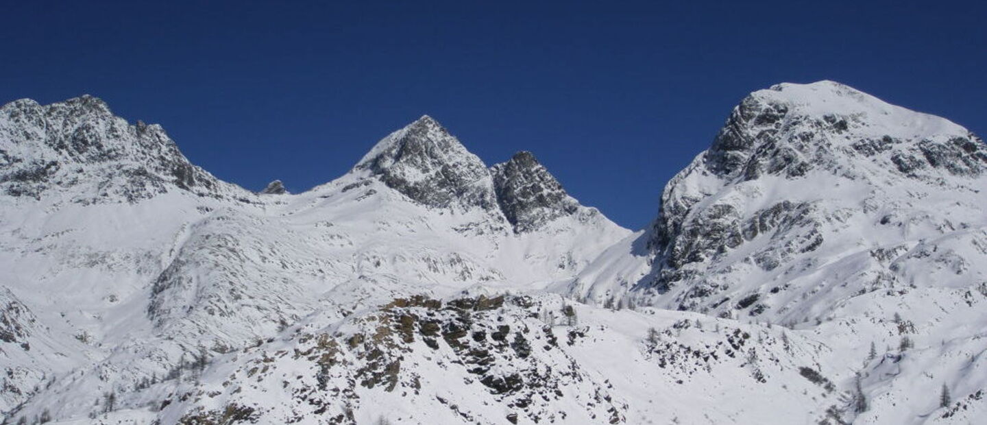 pizzo del diavolo e diavolino in primavera