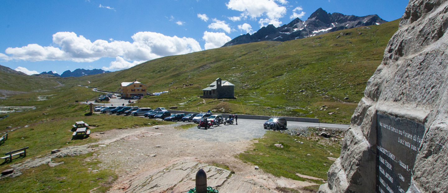 Monumento Caduti al rifugio Berni